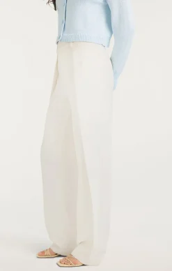 Becca Pant