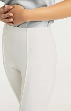 Billie Pant