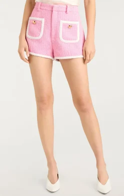 Contrast Auden Short