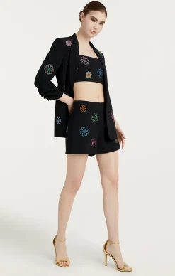 Heatset Daisies Alissa Short