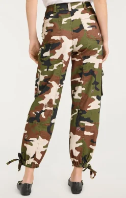 Love Camo Zola Pant