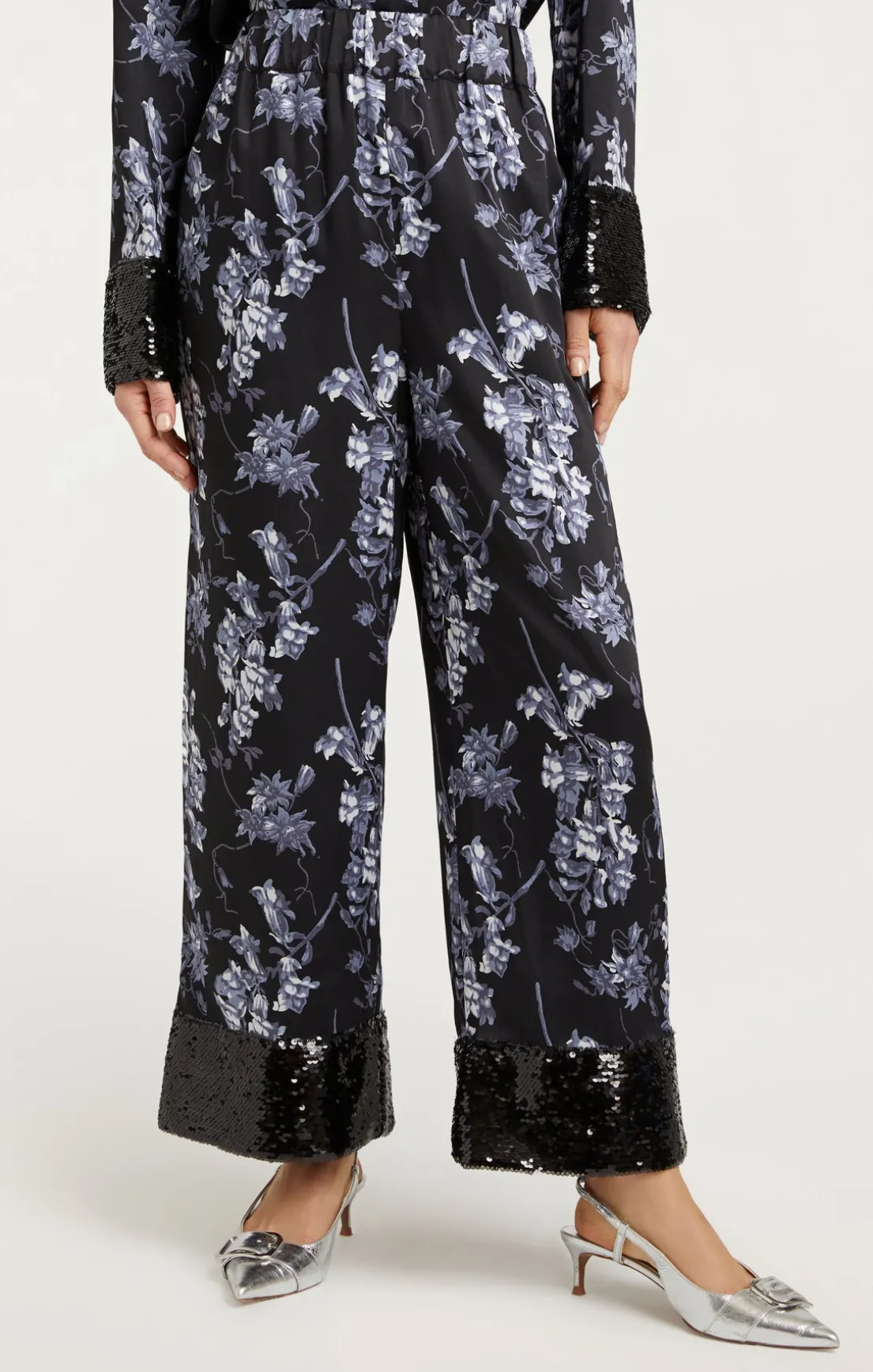 Phoebe Pant