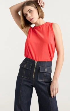 Sleeveless Braided Tee